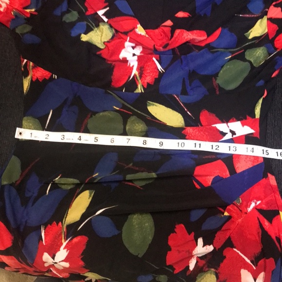 Ralph Lauren Draped Front Cinched Waist Floral Midi Length Dress-Size 10 - Picture 9 of 10